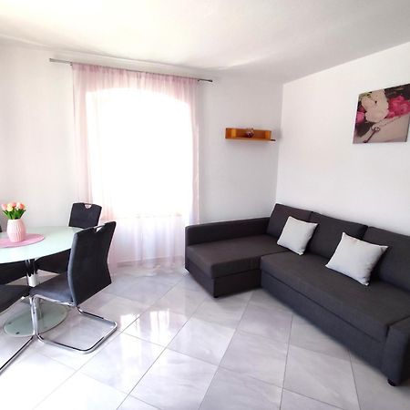 Apartments Ivana Трогир Экстерьер фото